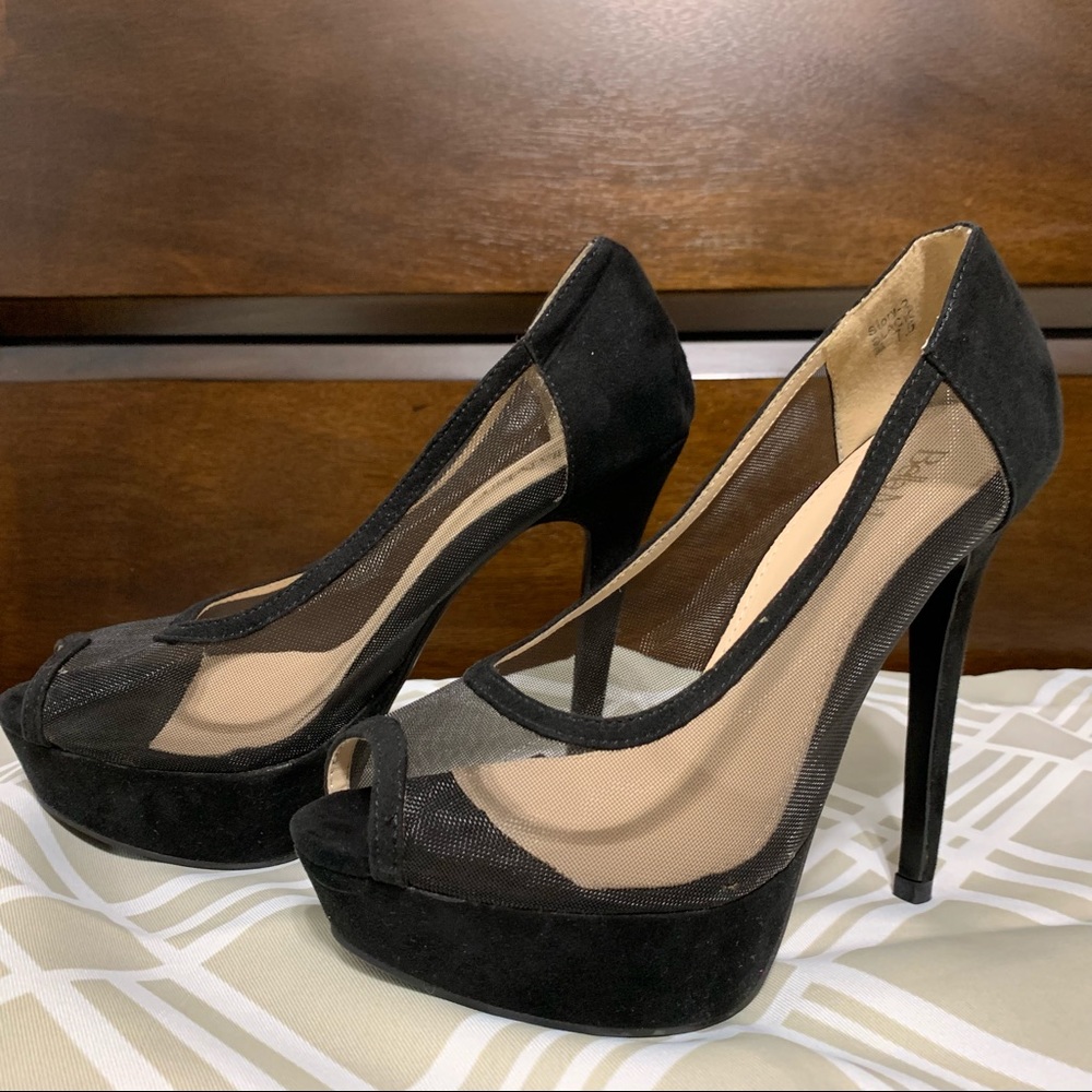 Bella Marie 5in. black suede and mesh heels